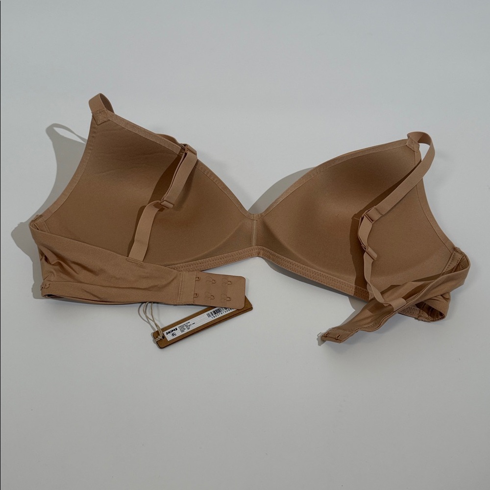 NWT Skims Wireless Form T-shirt Bra 38C Color Clay - Picture 5 of 7
